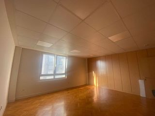 Oficina en alquiler en Amara - Berri en San Sebastián-Donostia