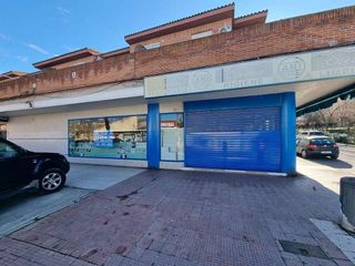 Local comercial en alquiler en Azucaica - Santa María de Benquerencia en Toledo
