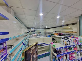 Local comercial en alquiler en Azucaica - Santa María de Benquerencia en Toledo