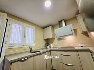 Piso en alquiler en Los Remedios en Sevilla