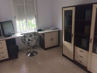 Chalet en alquiler en Montequinto en Dos Hermanas