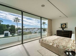 Chalet en alquiler en Nueva Andalucía centro en Marbella