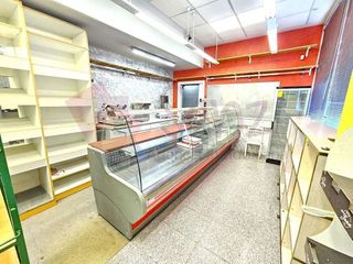 Local comercial en alquiler en San Adrián - La Cava en Logroño