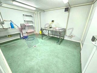 Local comercial en alquiler en San Adrián - La Cava en Logroño