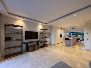 Casa pareada en alquiler en Lomas de Marbella Club - Puente Romano en Marbella