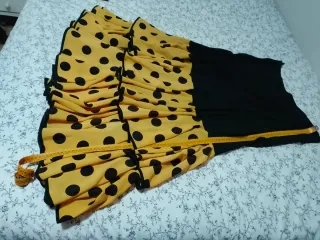 Falda Flamenco Sevillanas Lunares Amarillo Negro.