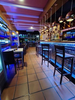 Local comercial en alquiler en Arroyo de la Miel en Benalmádena