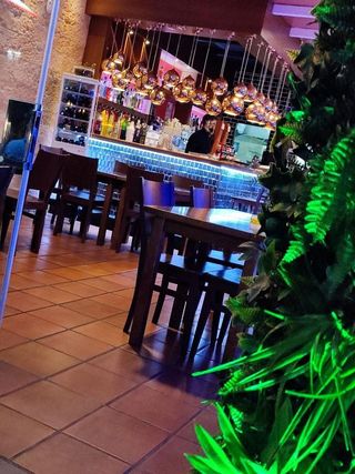 Local comercial en alquiler en Arroyo de la Miel en Benalmádena