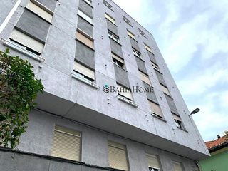 Piso en alquiler en Puerto Chico en Santander