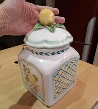 Biscottiera in ceramica con limoni