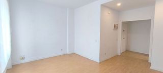 Piso en alquiler en Los Remedios en Sevilla