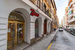 Local comercial en venta en Centro - Sagrario en Granada