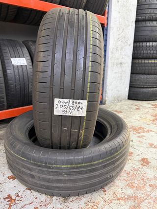 Neumático Goodyear 205/55/17 91V