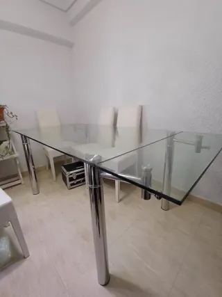 Mesa comedor extensible cristal y metal