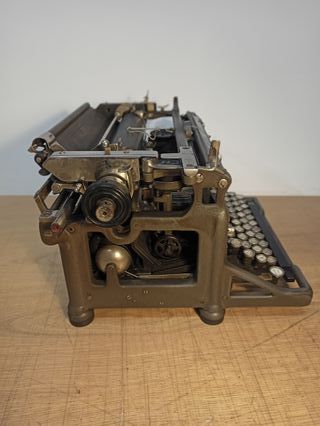 UNDERWOOD 5 MAQUINA DE ESCRIBIR