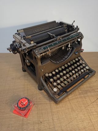UNDERWOOD 5 MAQUINA DE ESCRIBIR