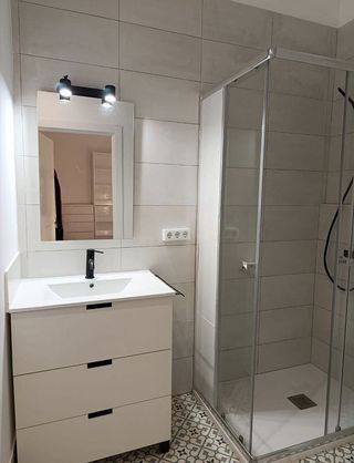 Local comercial en venta en Artigas - Llefià en Badalona