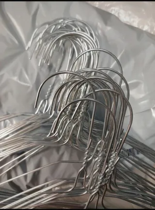 35 grucce metallo tipo lavanderia