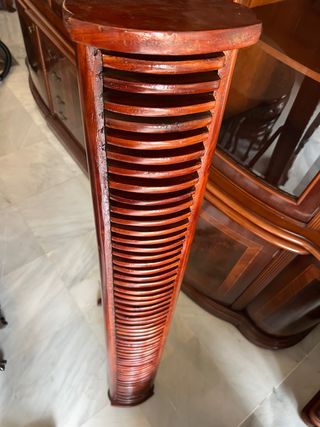 Guardadiscos / Disquera de madera