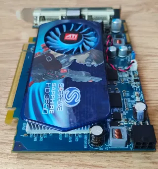 Ati Radeon HD 3650 pcie 512Mb