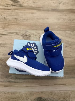 Scarpe Nike bambino blu nuove