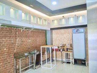 Local comercial en alquiler en Chopera en Madrid