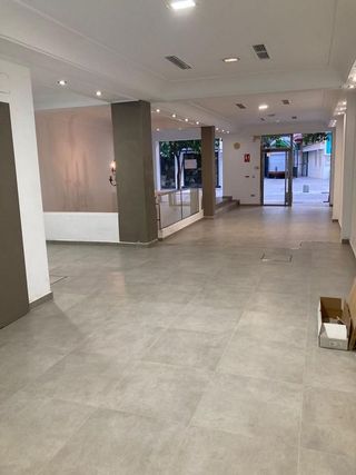 Local comercial en alquiler en Zona Centro en Córdoba