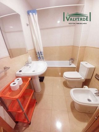 Piso en alquiler en Centro - Sagrario en Granada