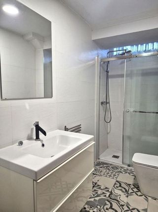 Piso en alquiler en Cruz Roja en Sevilla