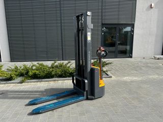Apilador Eléctrico 1500Kg