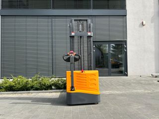 Apilador Eléctrico 1500Kg