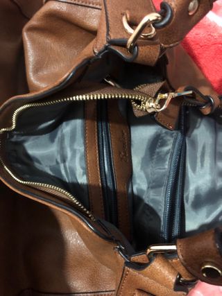 Bolso de cuero marrón