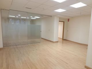 Oficina en alquiler en Sant Francesc en Valencia