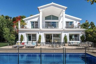 Chalet en alquiler en Elviria en Marbella