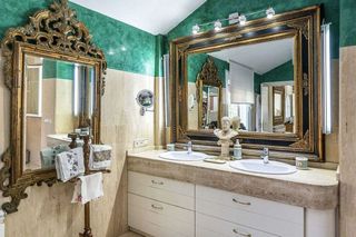 Chalet en alquiler en Elviria en Marbella