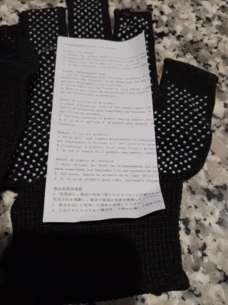 Guanti infrarossi per sollievo mani