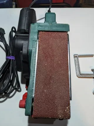 Lijadora de banda Parkside PBSD 600 A1