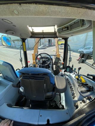 Tractor New Holland T6070 modelo Elite 140cv