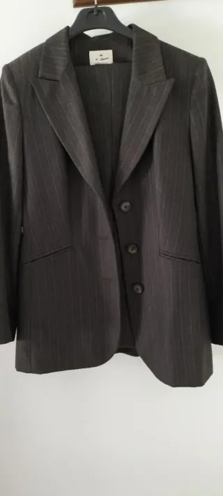 Traje pantalón de lana gris Marengo de mujer