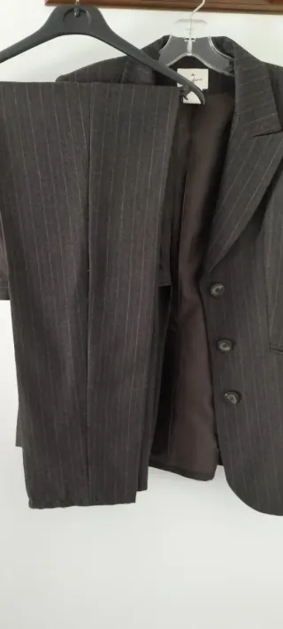 Traje pantalón de lana gris Marengo de mujer