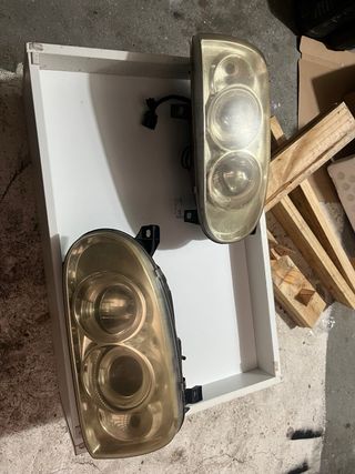 Faros Ojos de Ángel Golf Mk3