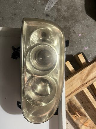 Faros Ojos de Ángel Golf Mk3