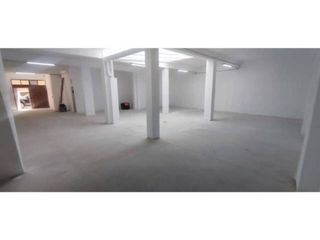 Local comercial en alquiler en Benetússer