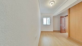 Piso en alquiler en Fonteta de Sant Lluís en Valencia