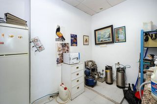 Local comercial en venta en Barrio de Zaidín en Granada