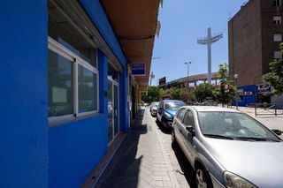 Local comercial en venta en Barrio de Zaidín en Granada