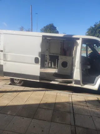 PORTES SEVILLA LOS BERMEJALES .