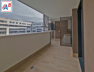 Piso en alquiler en La Paz en Zaragoza