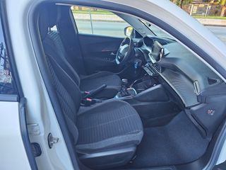 Peugeot 2008 1.5 HDI 110 cv Muy Bonito  año 2021