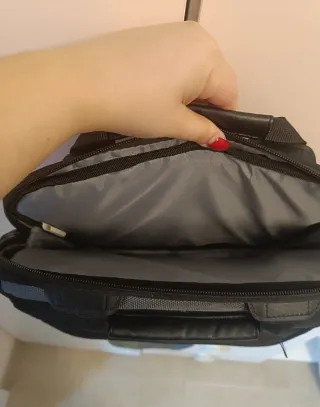 Maletín portátil Targus Negro y Gris